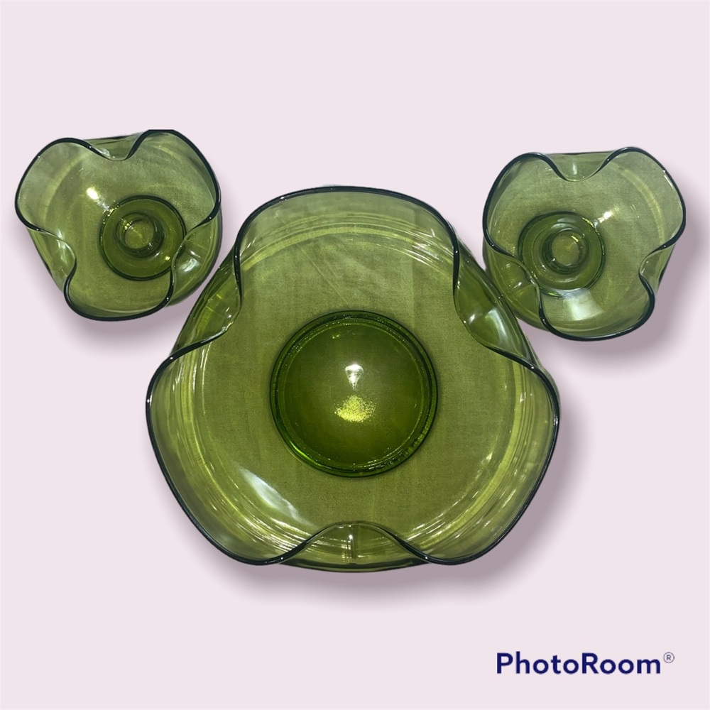 Anchor Hocking Green Glass Bowl Set